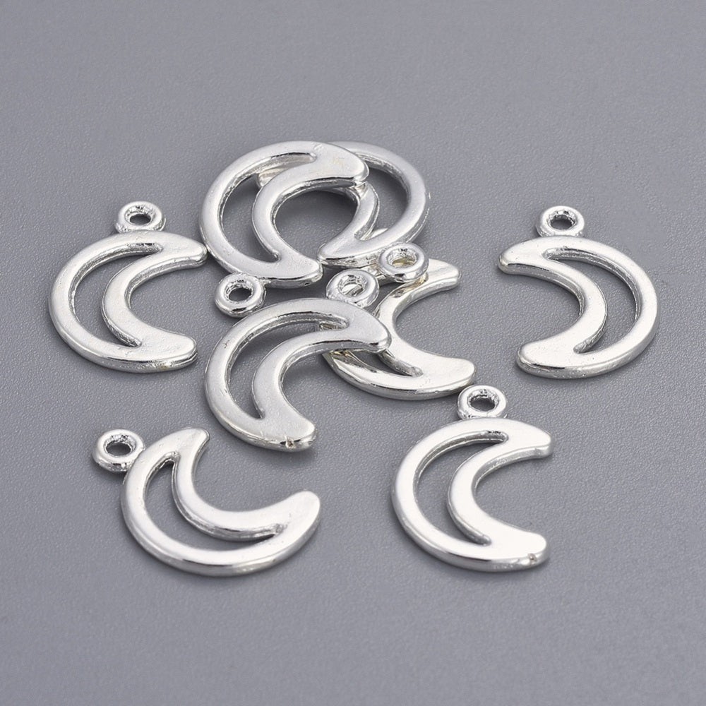 Tibetan Style Alloy Charms, Moon, Silver Color Plated 20 pack