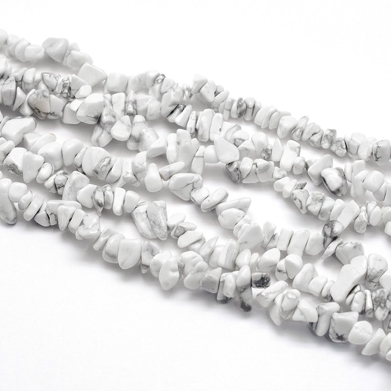 Natural Howlite Beads Strands, Chips Size: about 5~8mm
