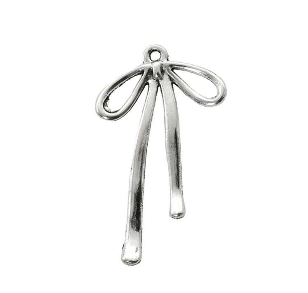 Zinc Alloy Bow Pendant 5 pk 2mm wide 30mm long Silver Color