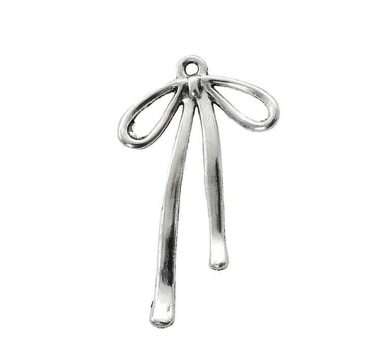 Zinc Alloy Bow Pendant 5 pk 2mm wide 30mm long Silver Color