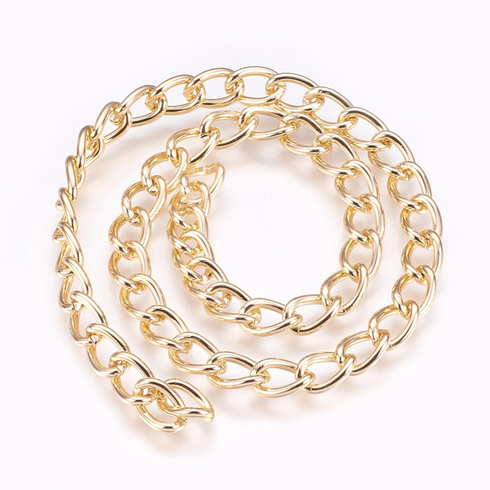 Light Gold Aluminum Curb Chain – 9x6mm | The Pink Bead Shop Canada