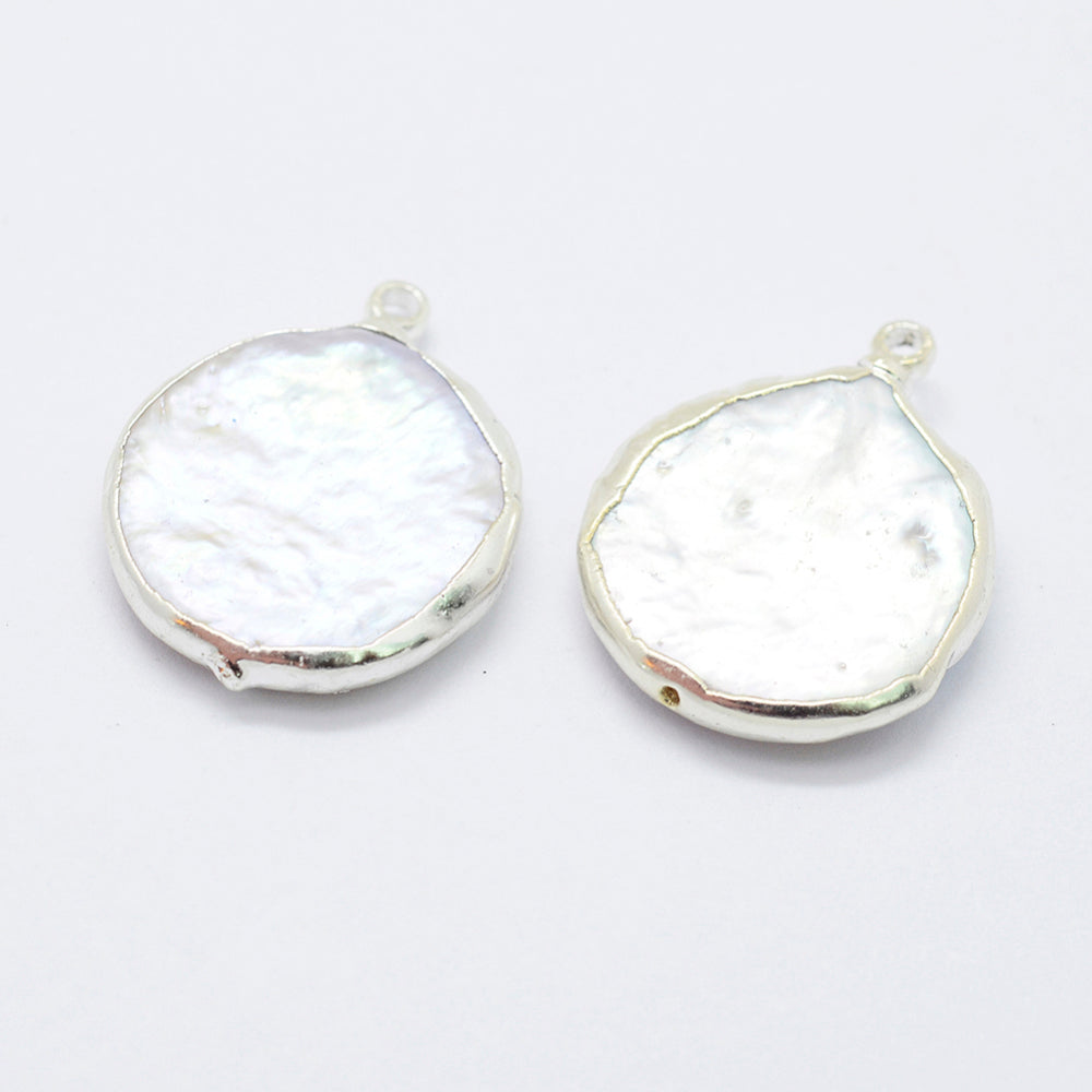 Natural Cultured Freshwater Pearl Pendants, with Brass Findings, Flat Round, Gold & Silver