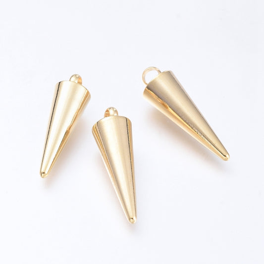 Gold Spike Pendants – 18K Gold Plated Stainless Steel Cone Charms (18×5mm) – Set of 5 The Pink Bead Shop