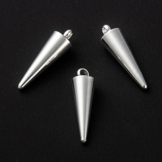 Silver Spike Pendants – Stainless Steel Cone Charms (18×5mm) – Set of 5 The Pink Bead Shop