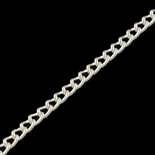 Unwelded Iron Curb Chains, with Spool, Silver Color Plated Size: about 2.5mm long, 1.6mm wide, 0.45mm thick 1 Meter